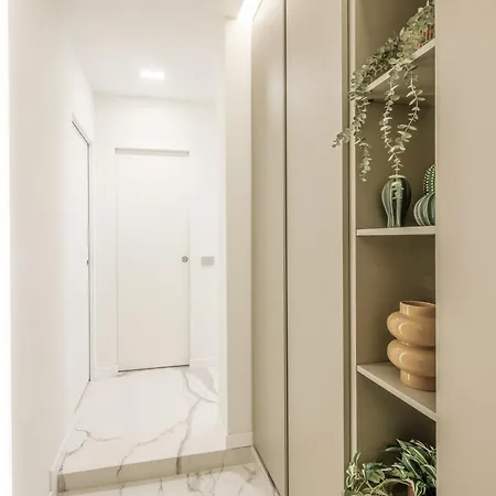 Apartment Boscovich 55 Milan